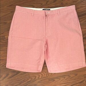 Chaps Men's Light Pink Flat Front Shorts